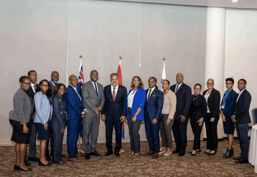 Premier completes historic bilateral trade mission to St Maarten